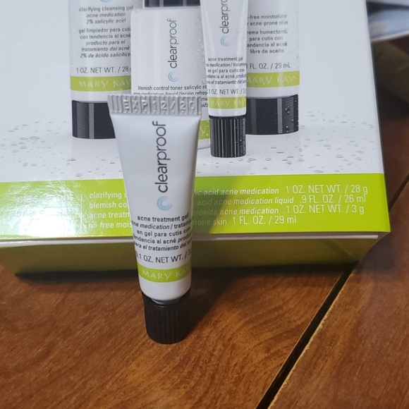 🧼NIB MARY KAY Clear Proof Ance System🧼 - Picture 4 of 5